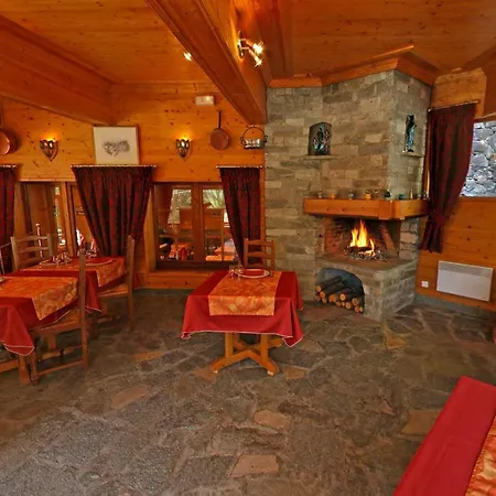 Hotel Les Chalets-3