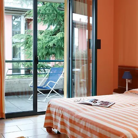 Residence Spiaggia D'Oro-2