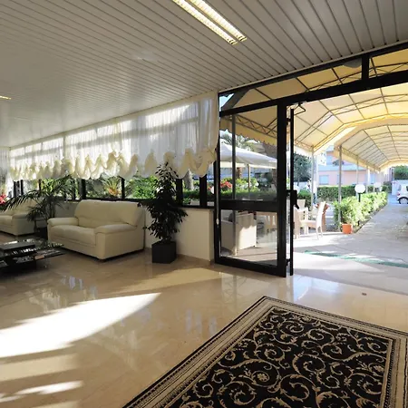 Hotel Pineta Mare-2