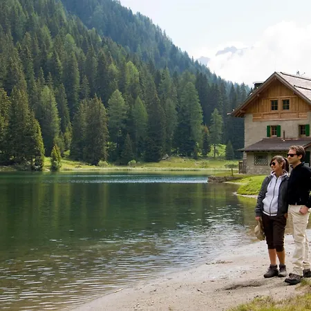Rifugio Lago Nambino-2