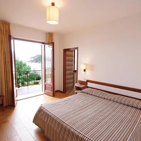 Hotel Voce del Mare-3