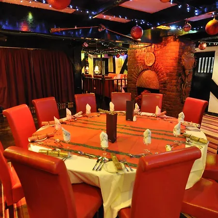 The Roundabout Hotel-3