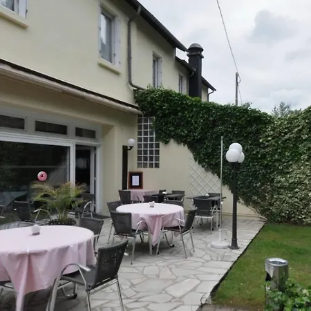 Logis Hôtel-Restaurant La Croix Couverte-2