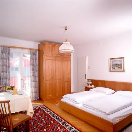 Hotel Velden Bacherlwirt-2