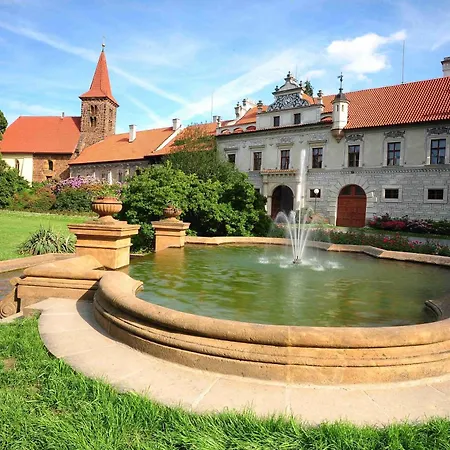 Park Hotel Pruhonice-2