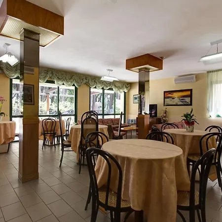 Hotel Valentino-3