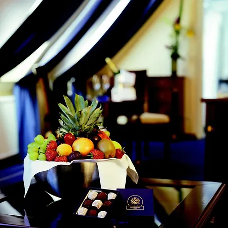 Hotel Ambassador-2