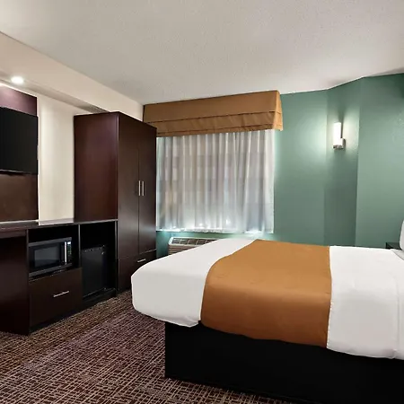 Quality Inn Memphis Northeast Near I-40-3