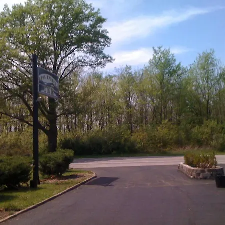 Cool Springs Inn-2