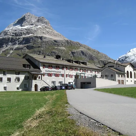 Gasthaus & Hotel Berninahaus-3