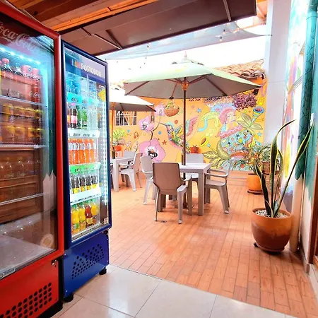 Hostal Colombian Gold-3