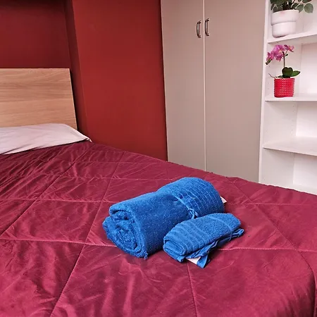 Guesthouse - Metro M1 Sesto Rondò-3