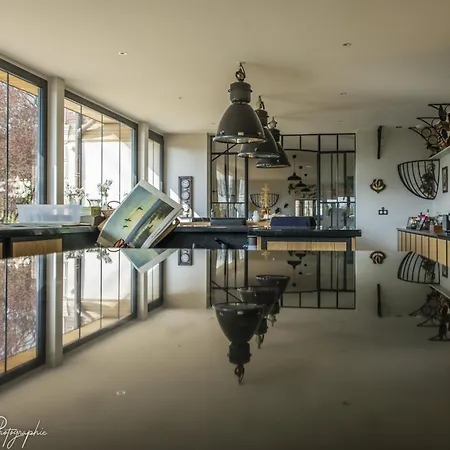 Orangerie De Chatel-Selection Figaro & Elle Magazine-2