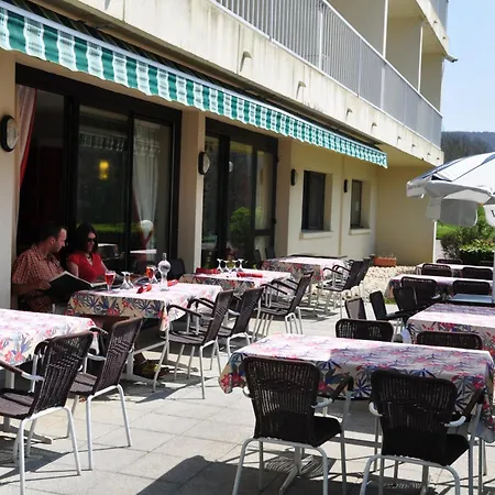 Le Relais De La Vallee-2