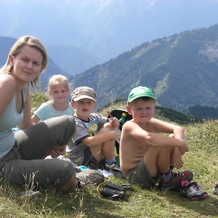Pension Landhaus Ingrid B&B-2