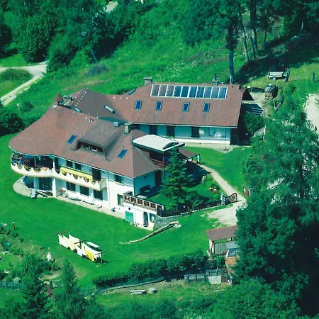 Biolandhaus Arche-2
