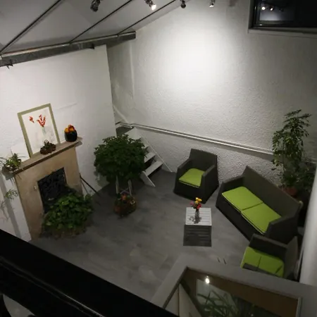 Logis Hotel L'ange Couronne-3