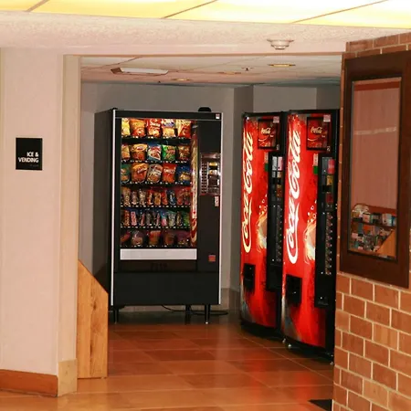 Americinn By Wyndham Omaha-3