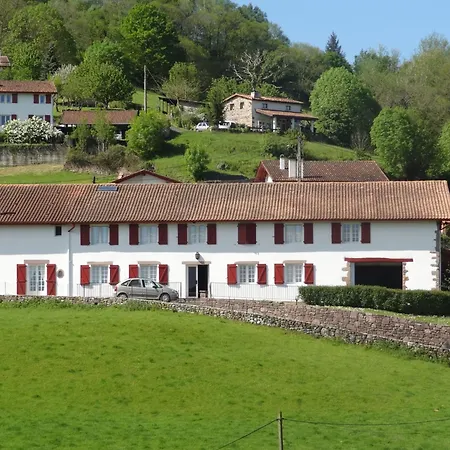 Hotels Logis Eskualduna Chez Katina-3