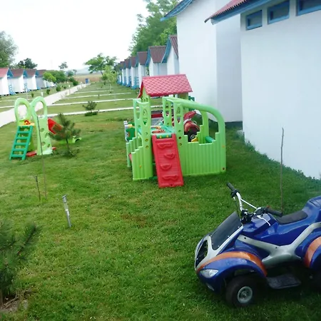 Satul De Vacanta Campo Euro Club-2