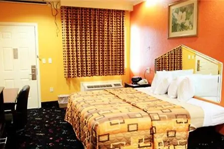 Executive Inn Bacliff-2