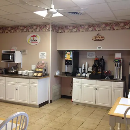 Super 8 By Wyndham Carlisle North-2