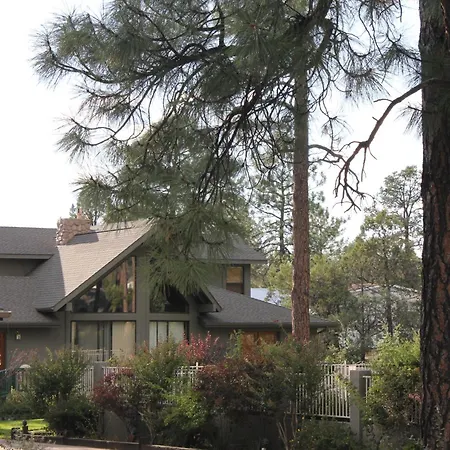 Majestic Mountain Inn-2