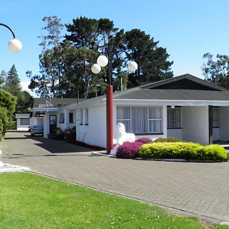 Queens Park Motels-3