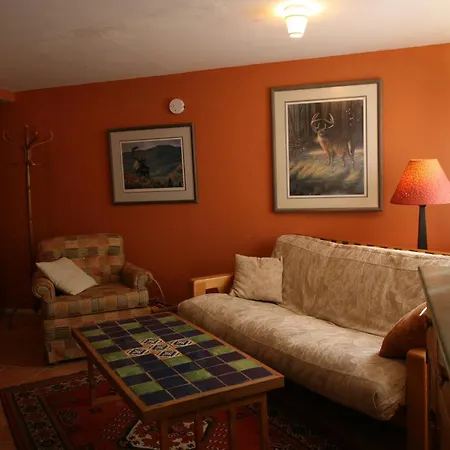 Spirit Tree Inn B&B-2