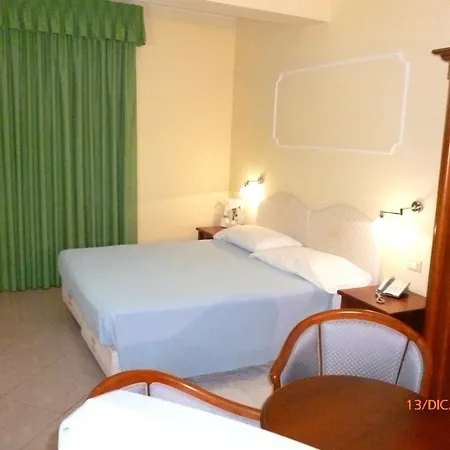 Hotel Marinella-3