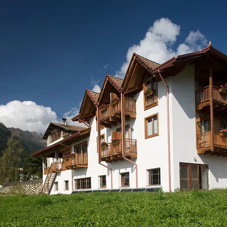 B&B Affittacamere Larix-3
