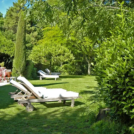 Château d'Arpaillargues les Collectionneurs-2