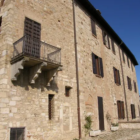 Castello Di Vigoleno-3