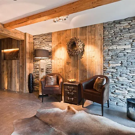 Burgus - Design Suites&Apartments-2