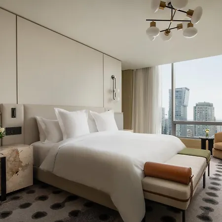 Four Seasons Hotel Toronto-2