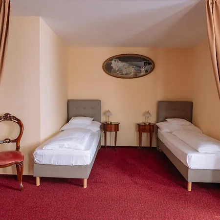 Pannonia Hotel-2