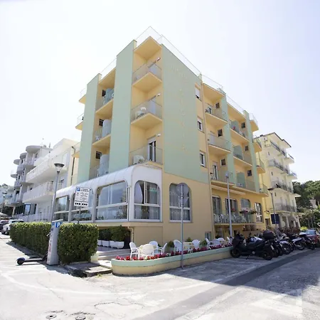 Hotel Gloria-3