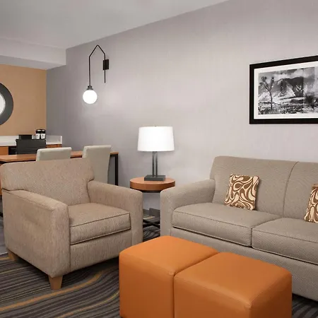 Embassy Suites La Quinta Hotel & Spa-2