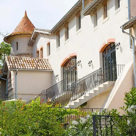 Chateau St Pierre De Serjac-2