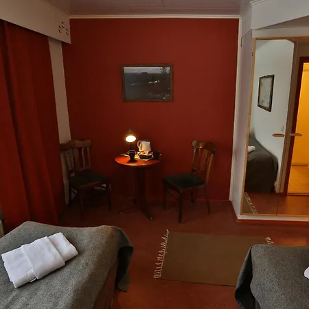 Yllaes Lake Hotel-3