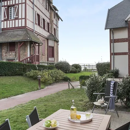 Pierre & Vacances Premium Residence De La Plage-2