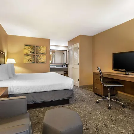 Best Western Plus Inn Scotts Valley-2