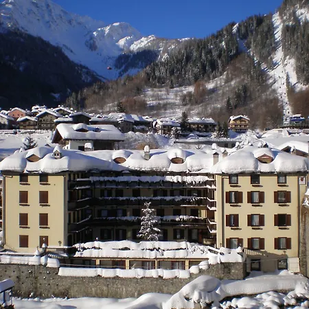 Hotel Tavernier-2
