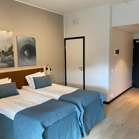 Pilot Airport Hotel-3