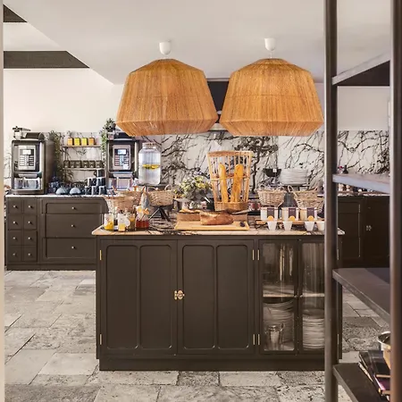 Maisons du Monde Hôtel&Suites - La Rochelle Vieux Port-2