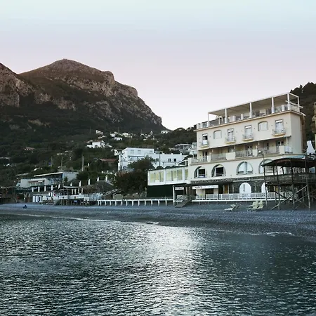 Taverna Del Capitano-2