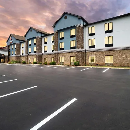 Comfort Suites Jackson I-40-2