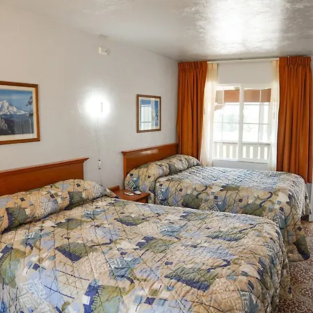 Swiss Holiday Lodge-3