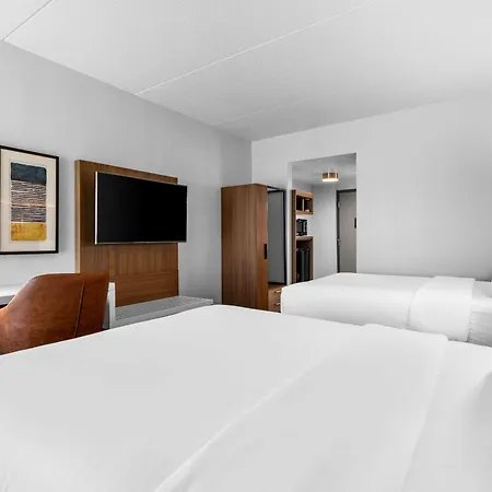 Comfort Inn & Suites York North-3