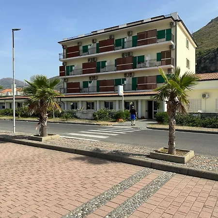 Hotel Germania-3